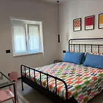 Urban Concept Santa Croce In Gerusalemme - Entire Apartment