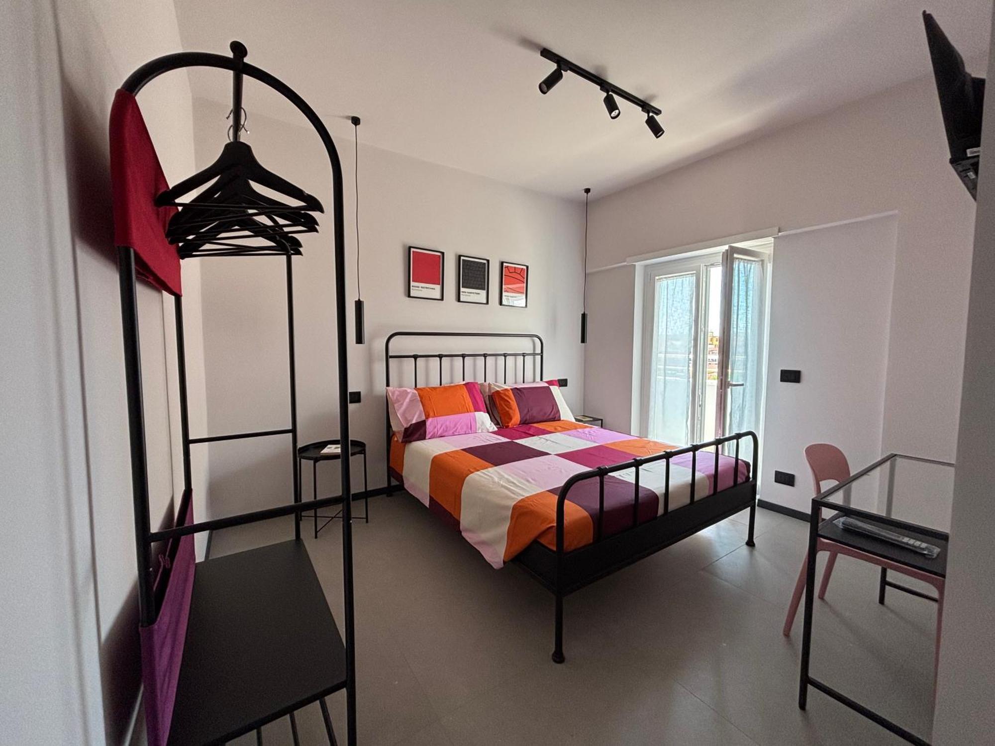 Urban Concept Santa Croce In Gerusalemme - Entire