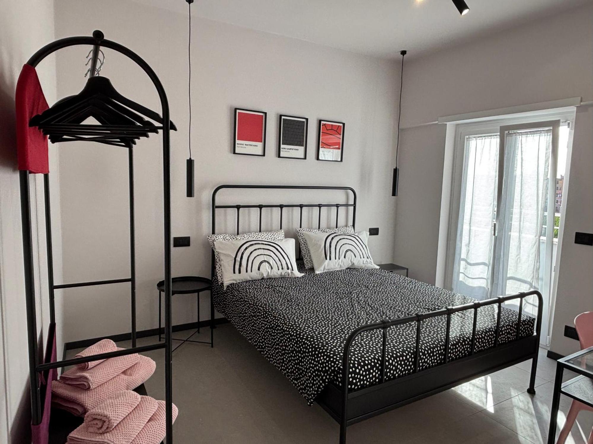 Appartamento Urban Concept Santa Croce In Gerusalemme - Entire